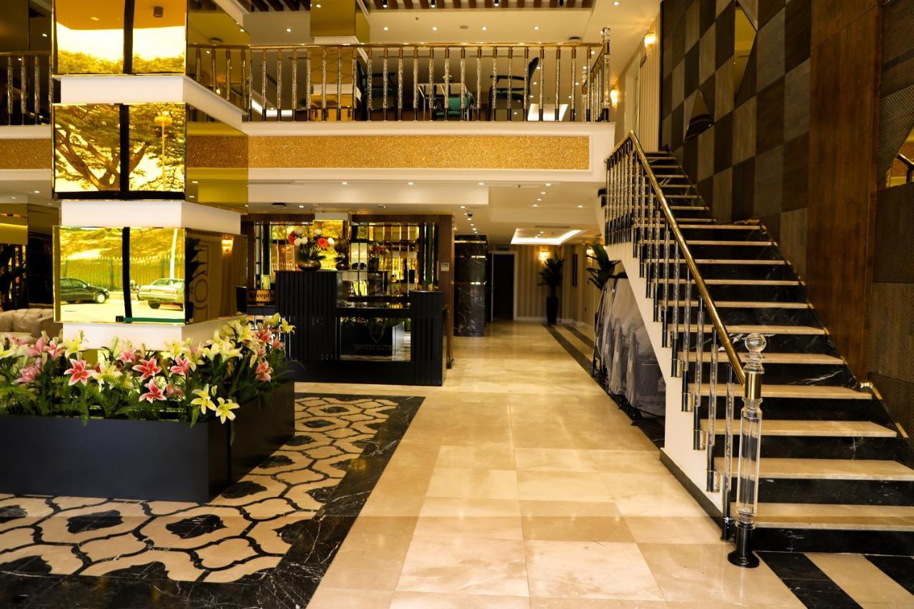 United Hotel International Яунде Экстерьер фото