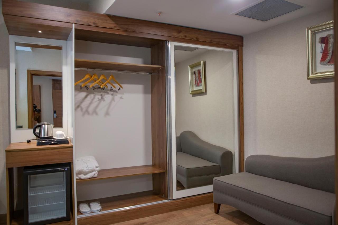 United Hotel International Яунде Экстерьер фото