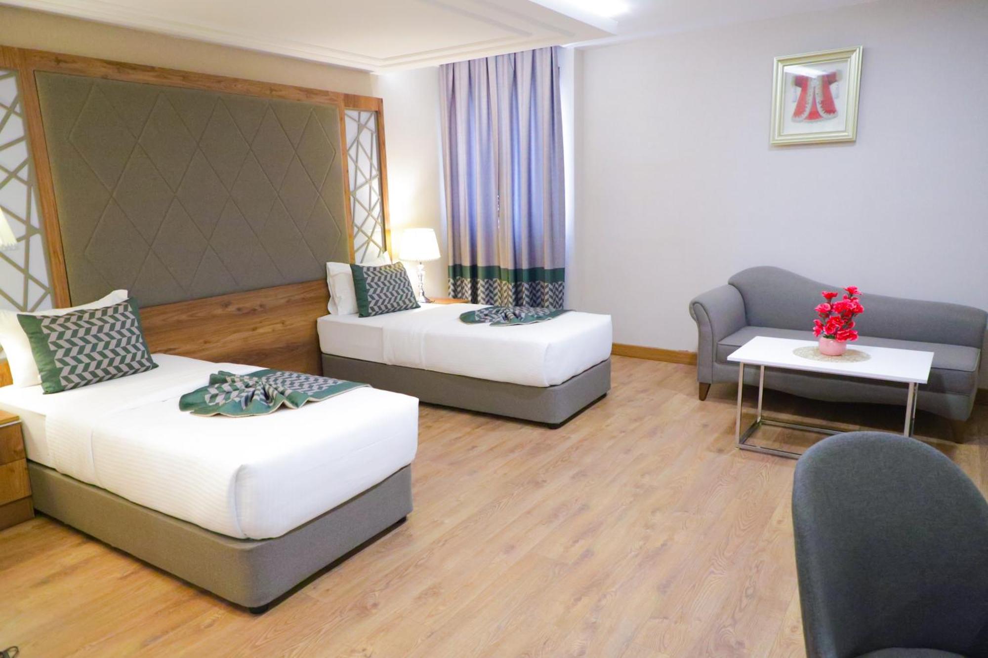 United Hotel International Яунде Экстерьер фото