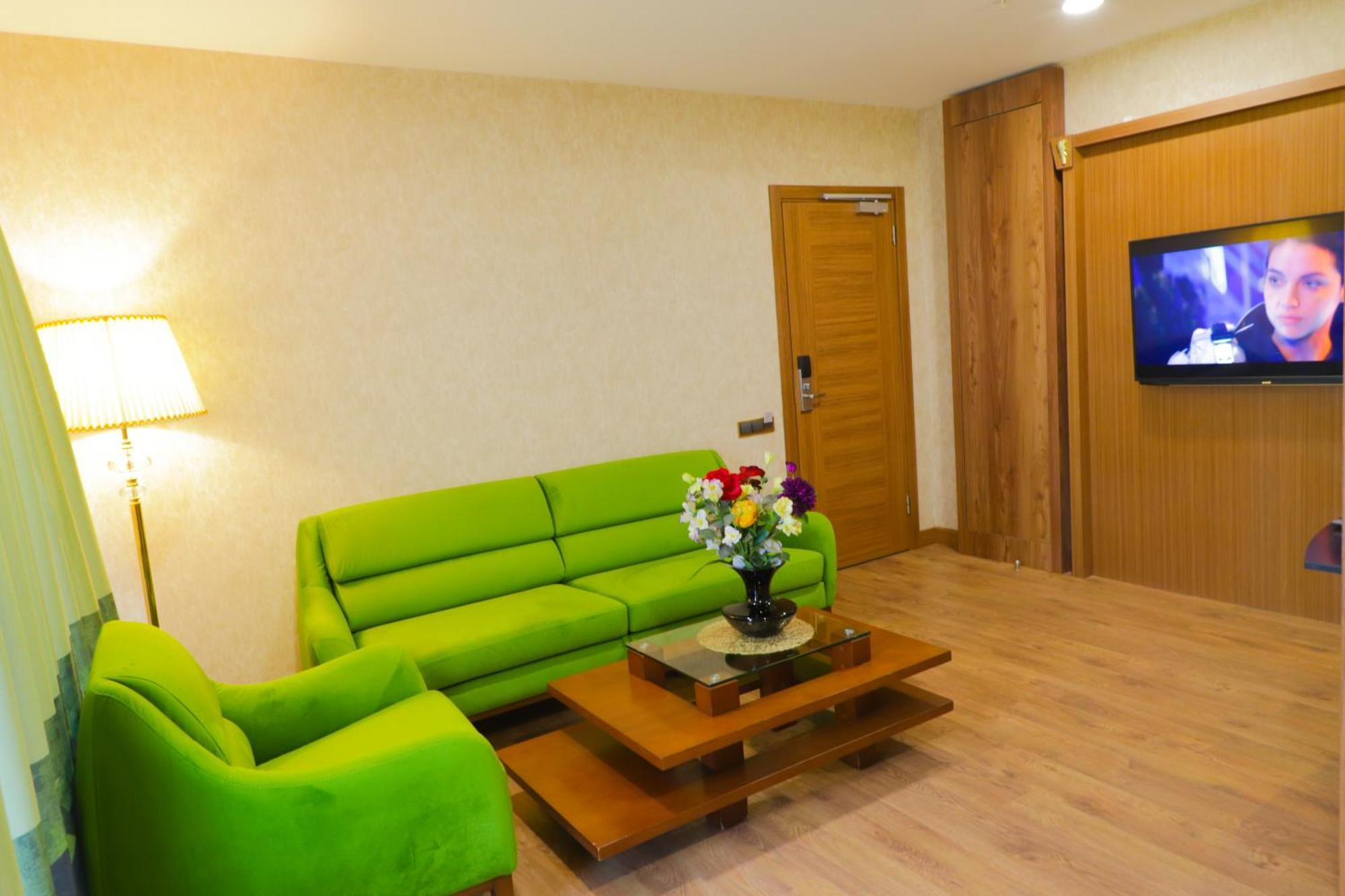 United Hotel International Яунде Экстерьер фото